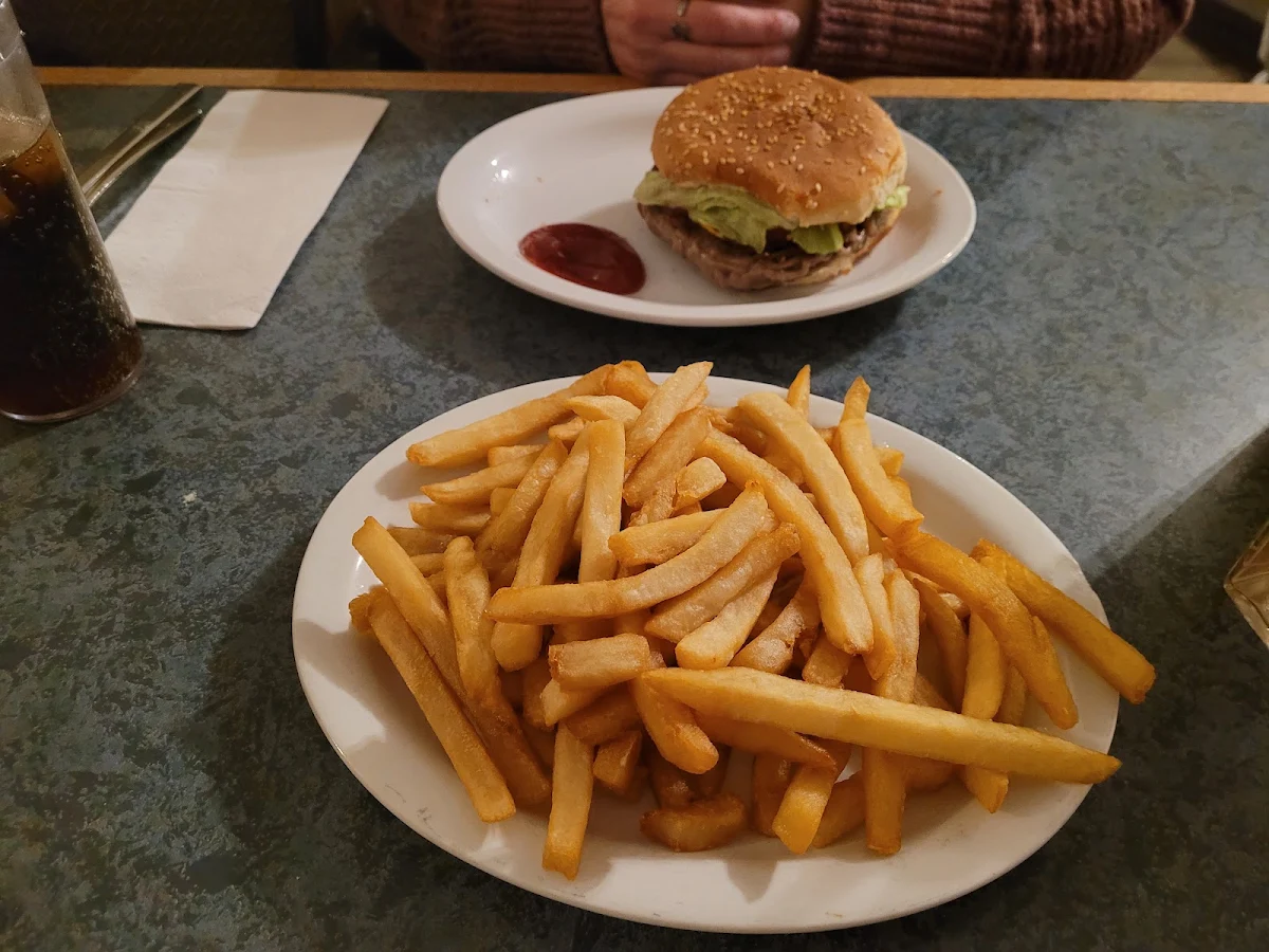 Hamburg and Fries