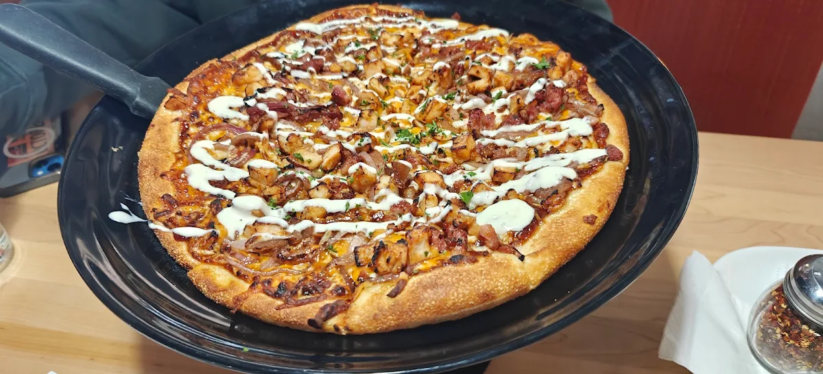 Barbecue Pizza, Boston Pizza