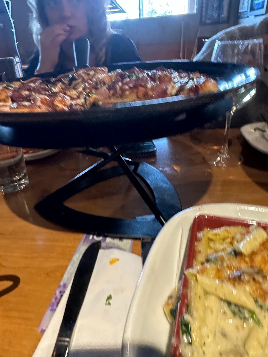 BBQ Chicken Pizza, Boston Pizza