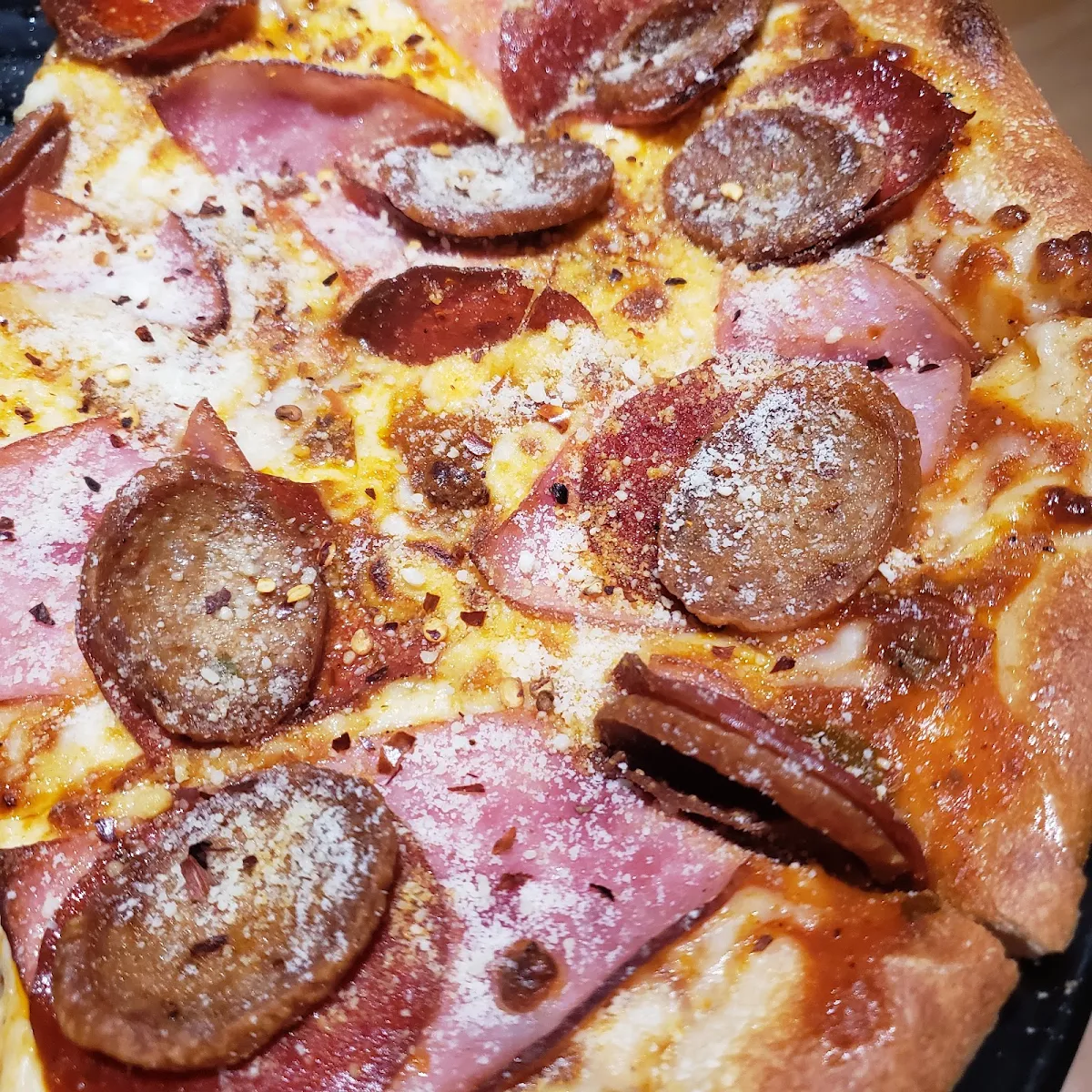 Meteor Pizza, Boston Pizza