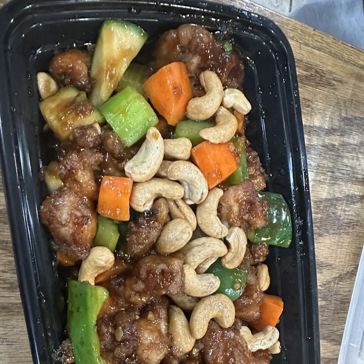 Vegetarian Chicken with Cashew Nuts Combo