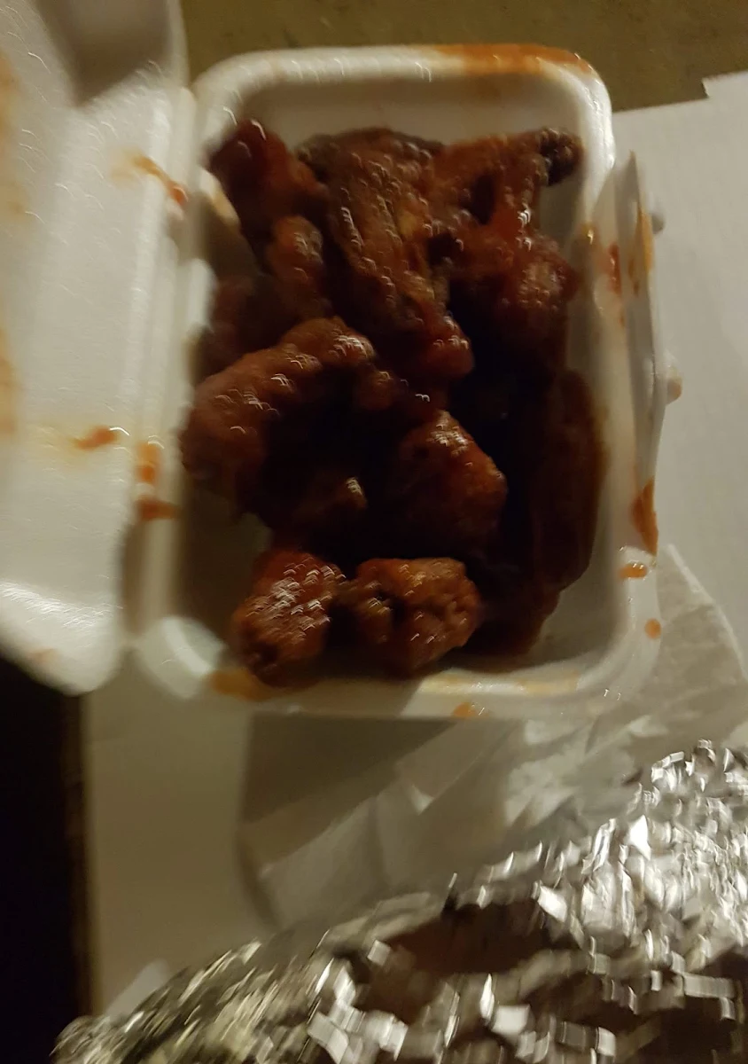 BBQ Wings, Triple Triple Pizza & Chicken