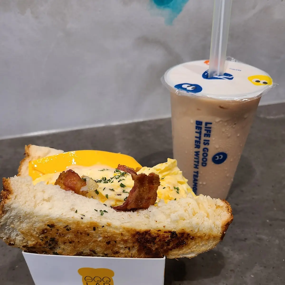 Bacon Egg Cheese Sandwich