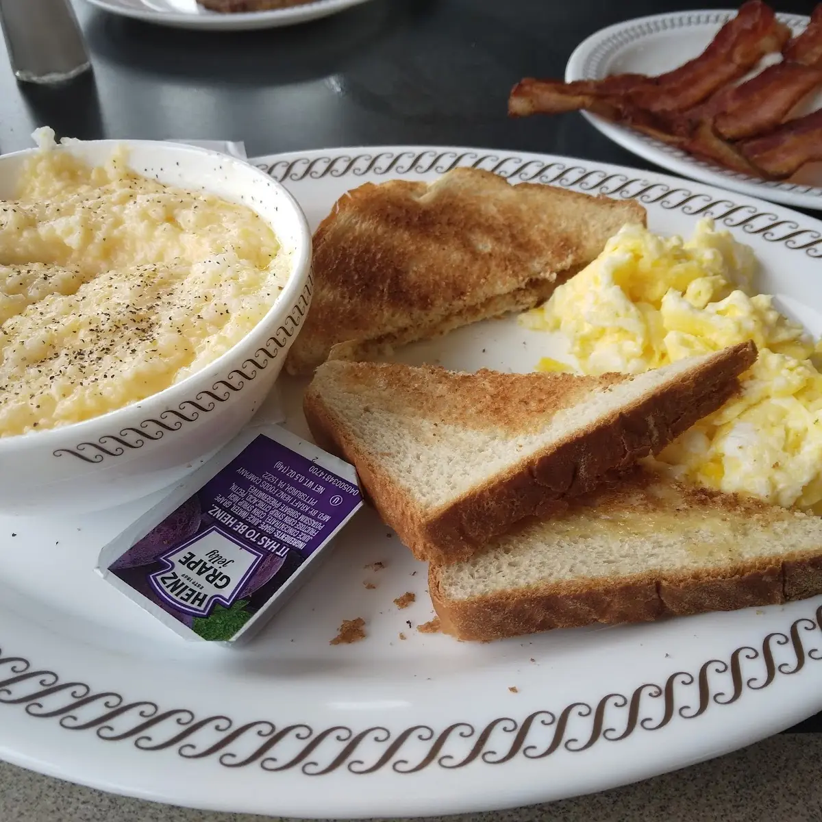 Grits Cheese Bacon Eggs & Toast