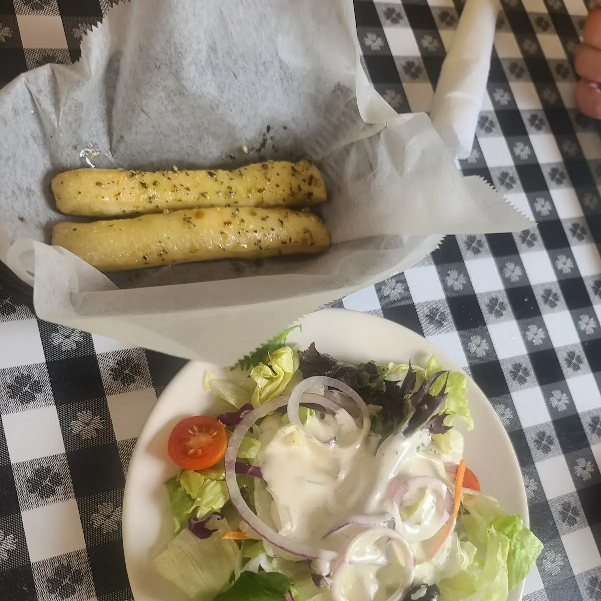 Salad and Bread Sticks