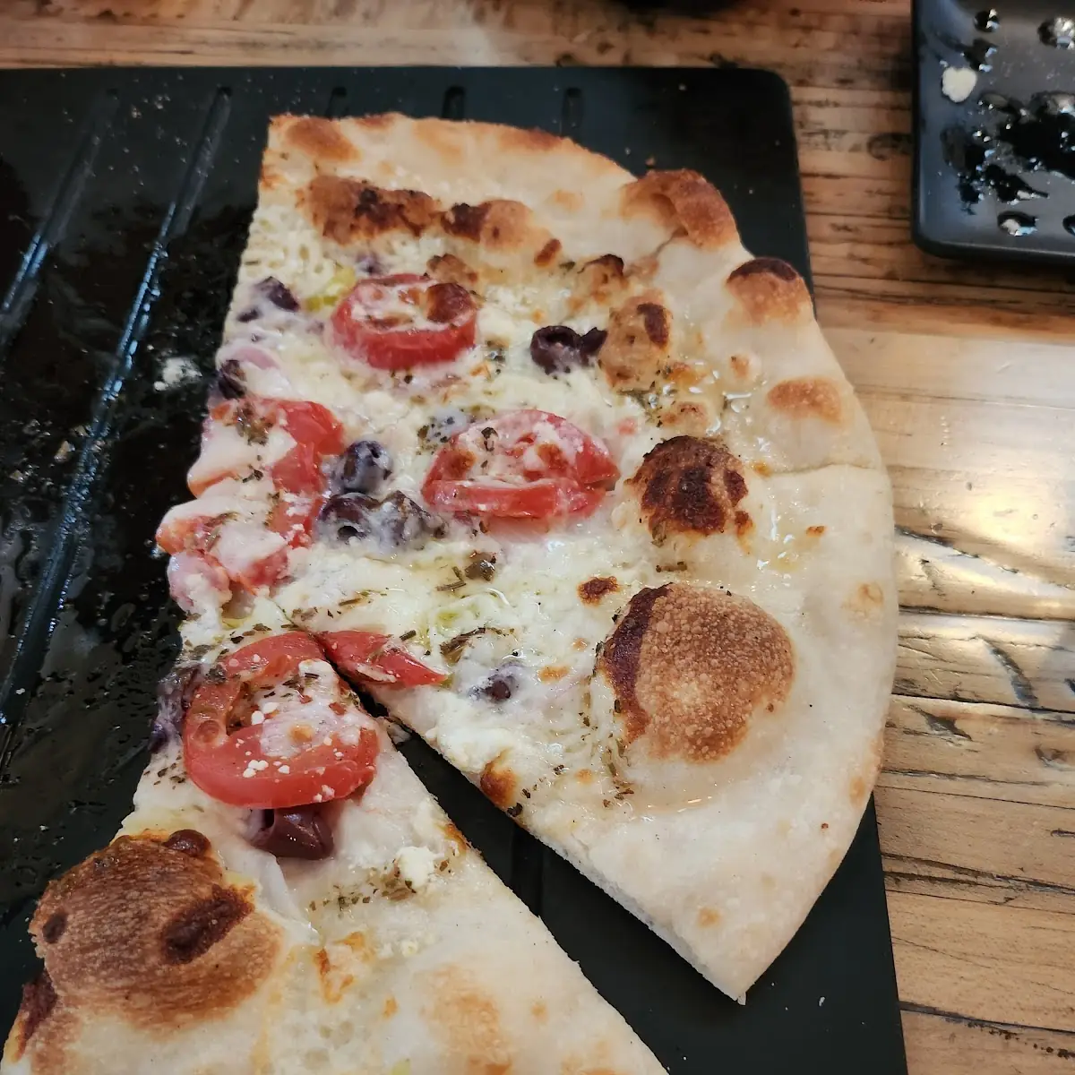 Mediterranean Pizza