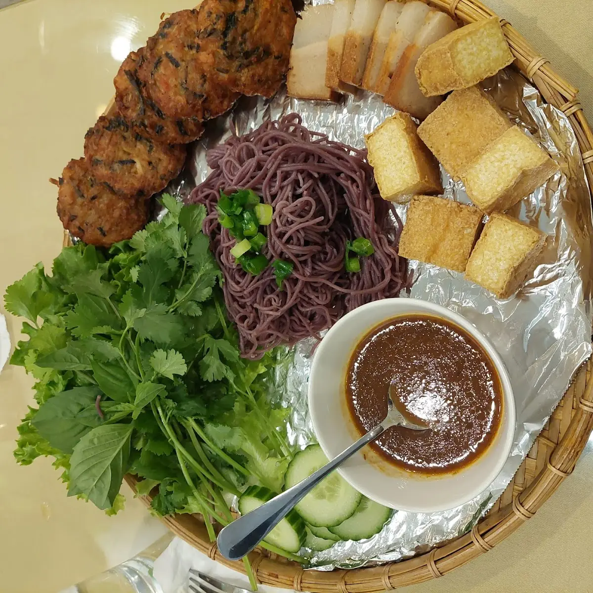 Bun Dau Mam Chay