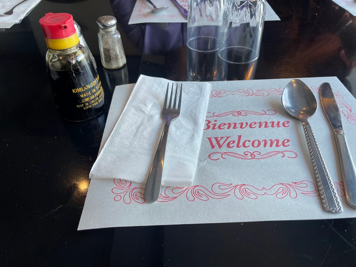 Highlights, Buffet Maison Chan