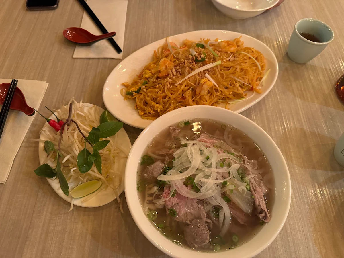 House Special Pho, Pho D'lux