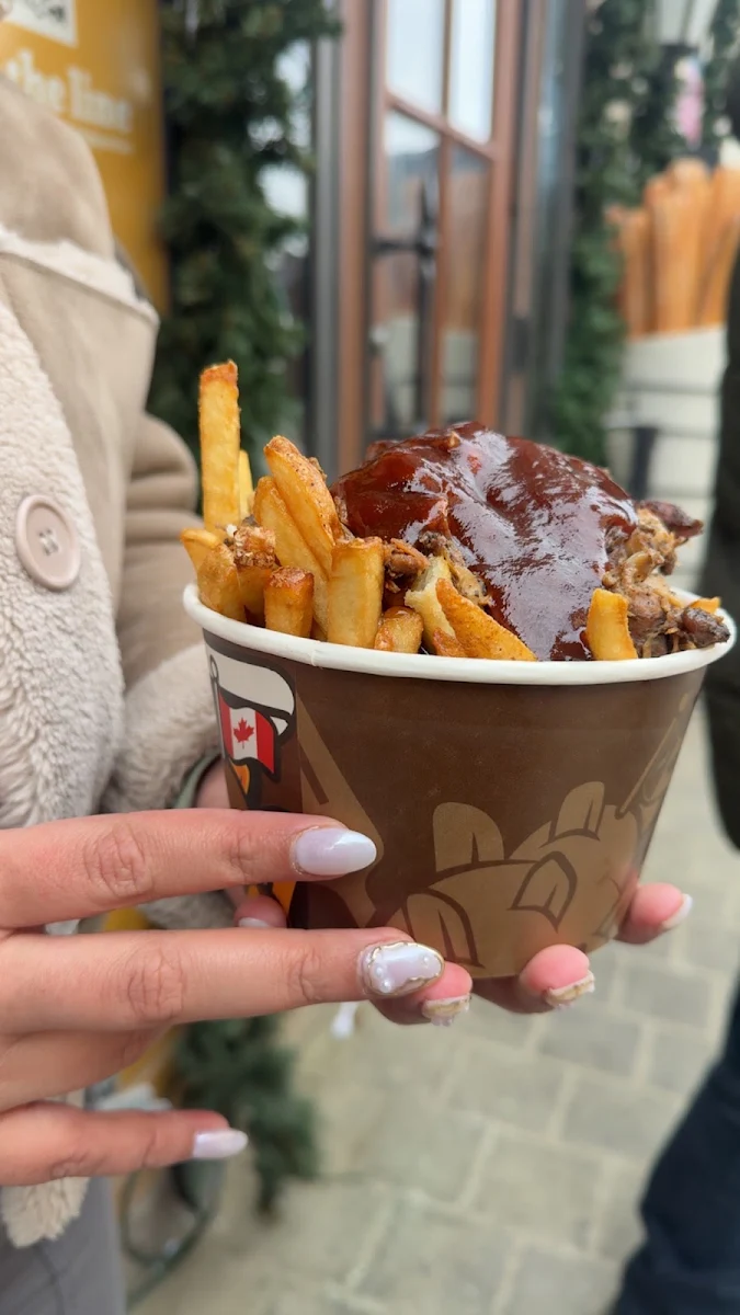 BBQ Chicken Poutine