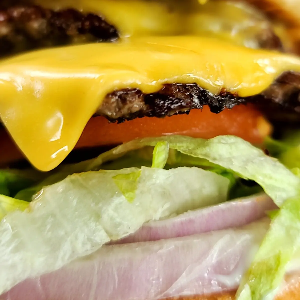 Cheeseburger Deluxe