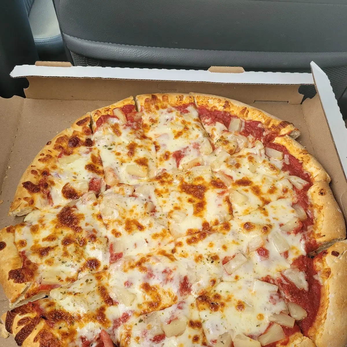 Hawaiian Pizza