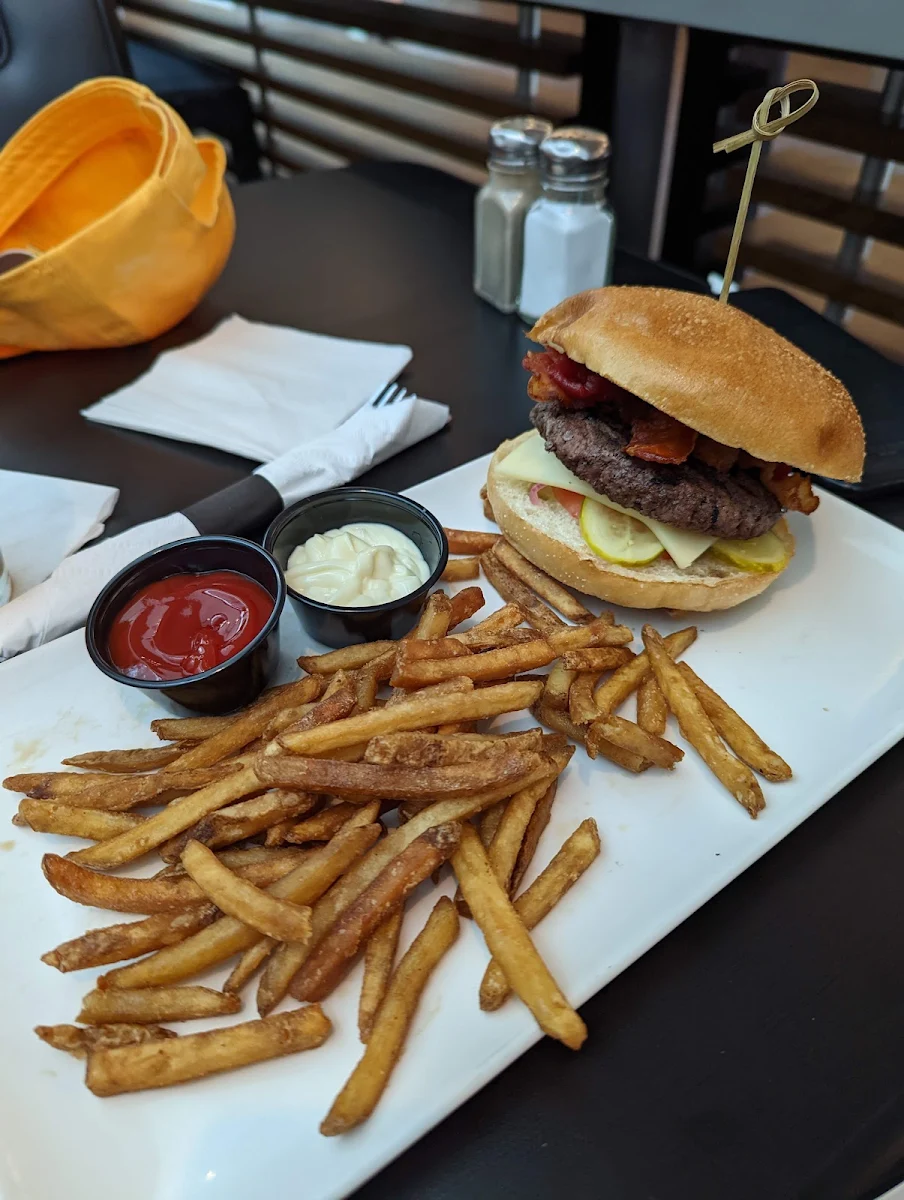 Bacon Cheeseburger