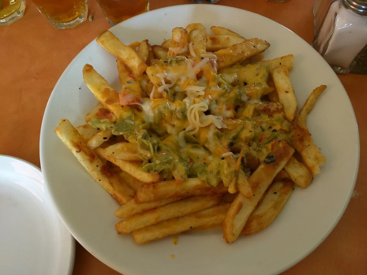 Creenchile Cheese Fries
