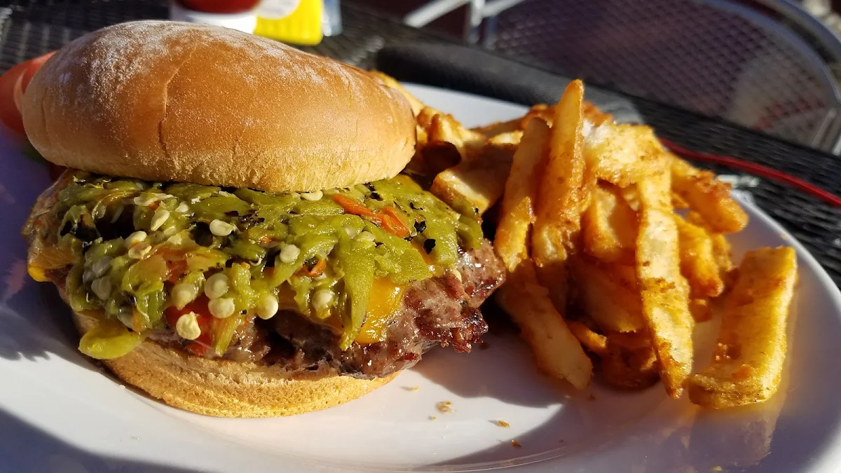 Green Chile Cheeseburger