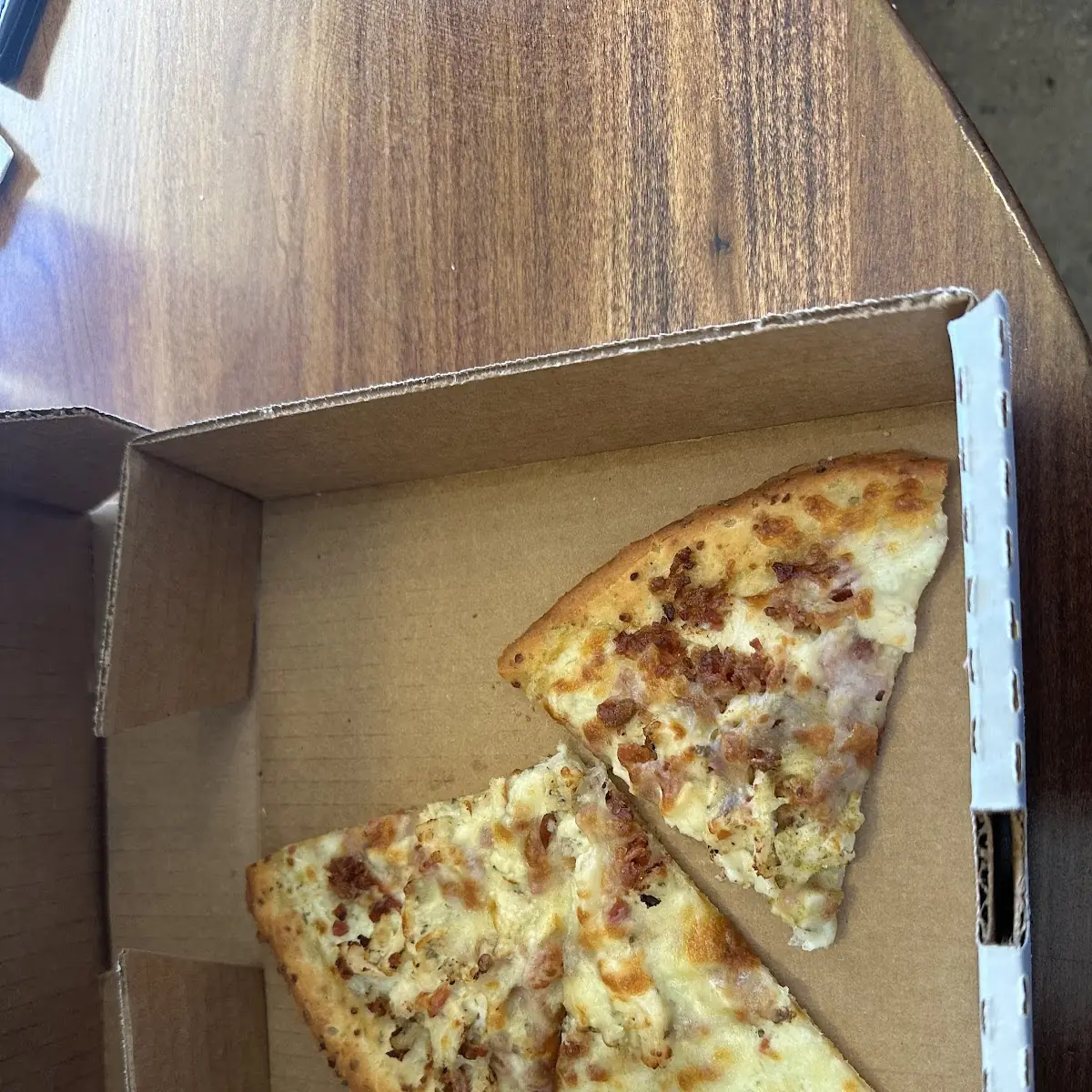 Cauliflower Crust Chicken Bacon Ranch Pizza