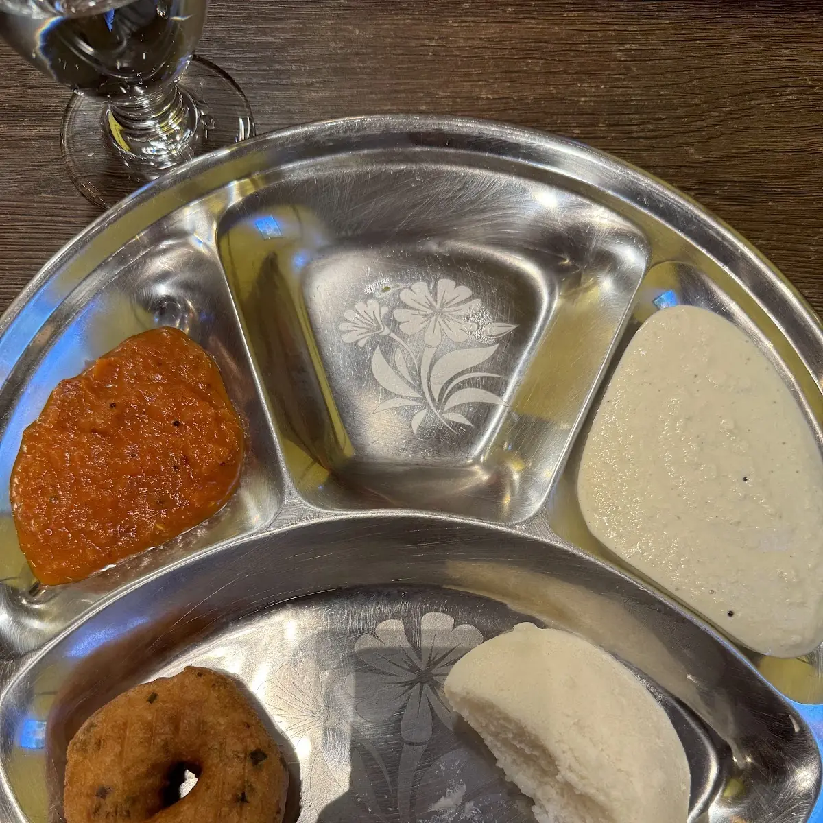Idli Vada Combo