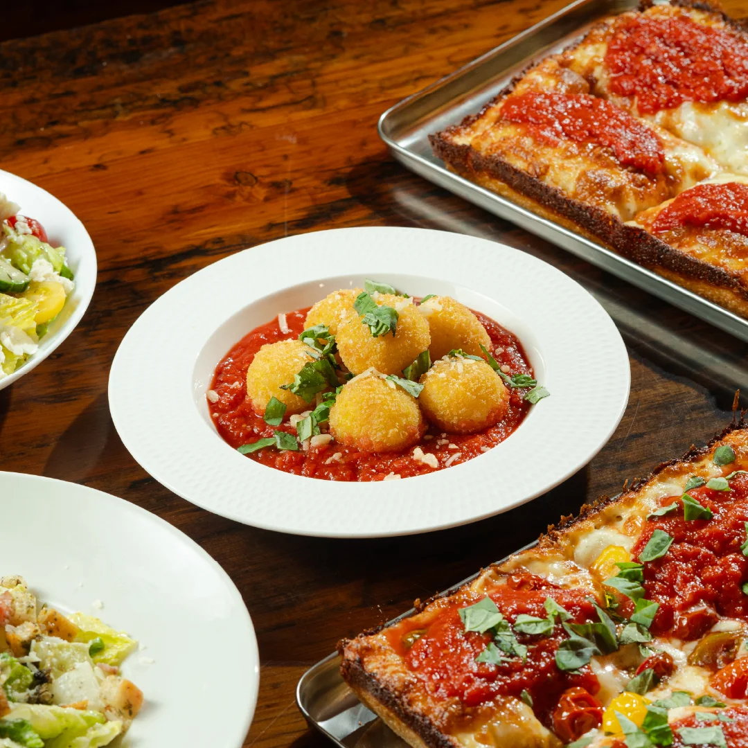 Highlights, McMan Pizza (Detroit Style Pizza)
