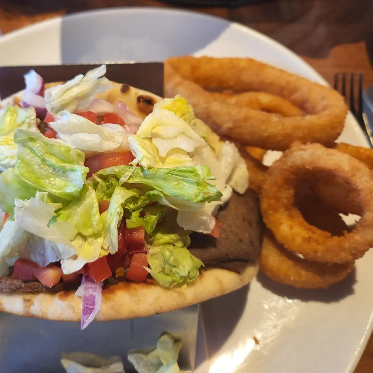 Gyro w Onion Rings
