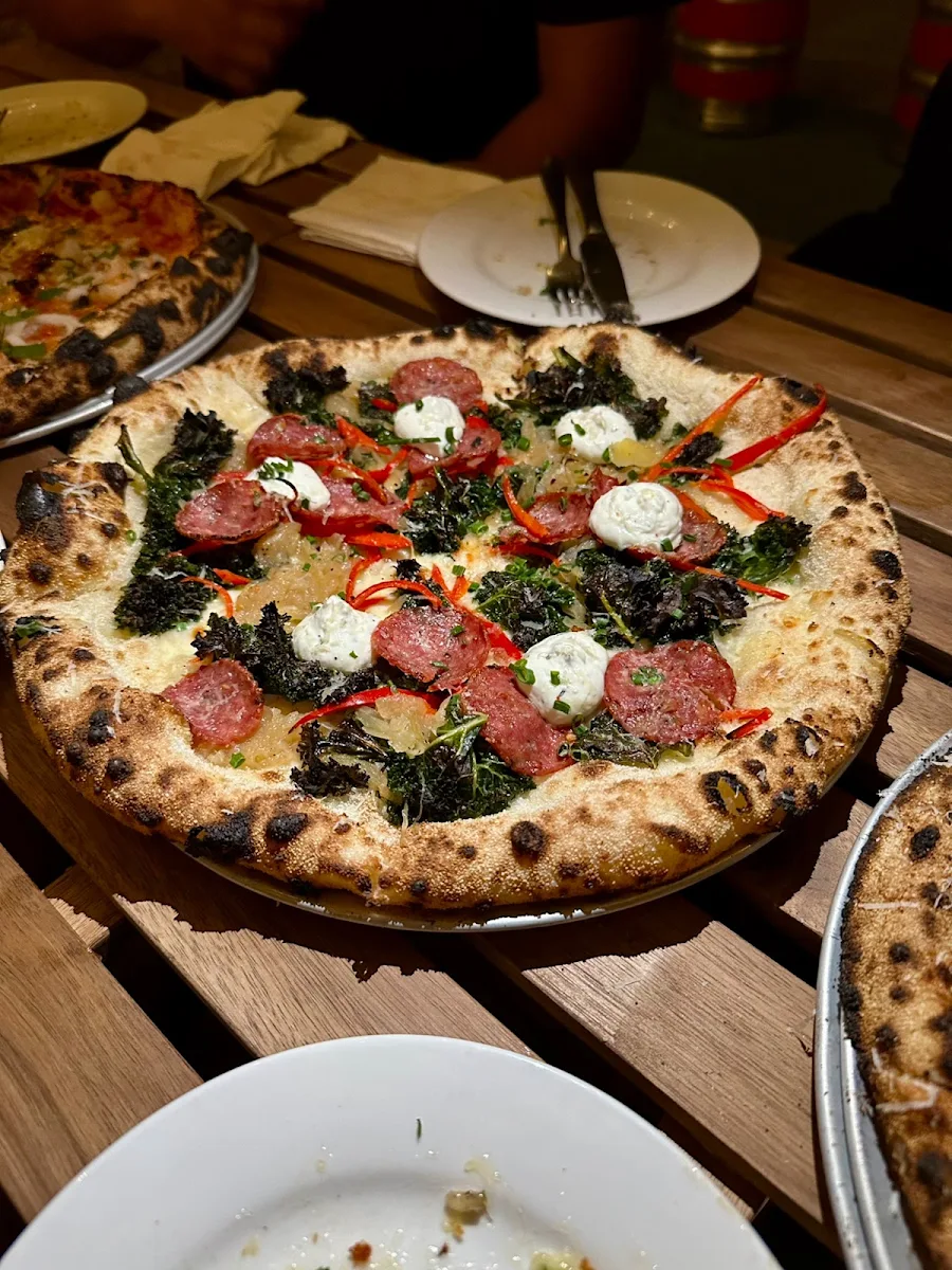 Pepperoni, Lenny Pizzeria & Bar