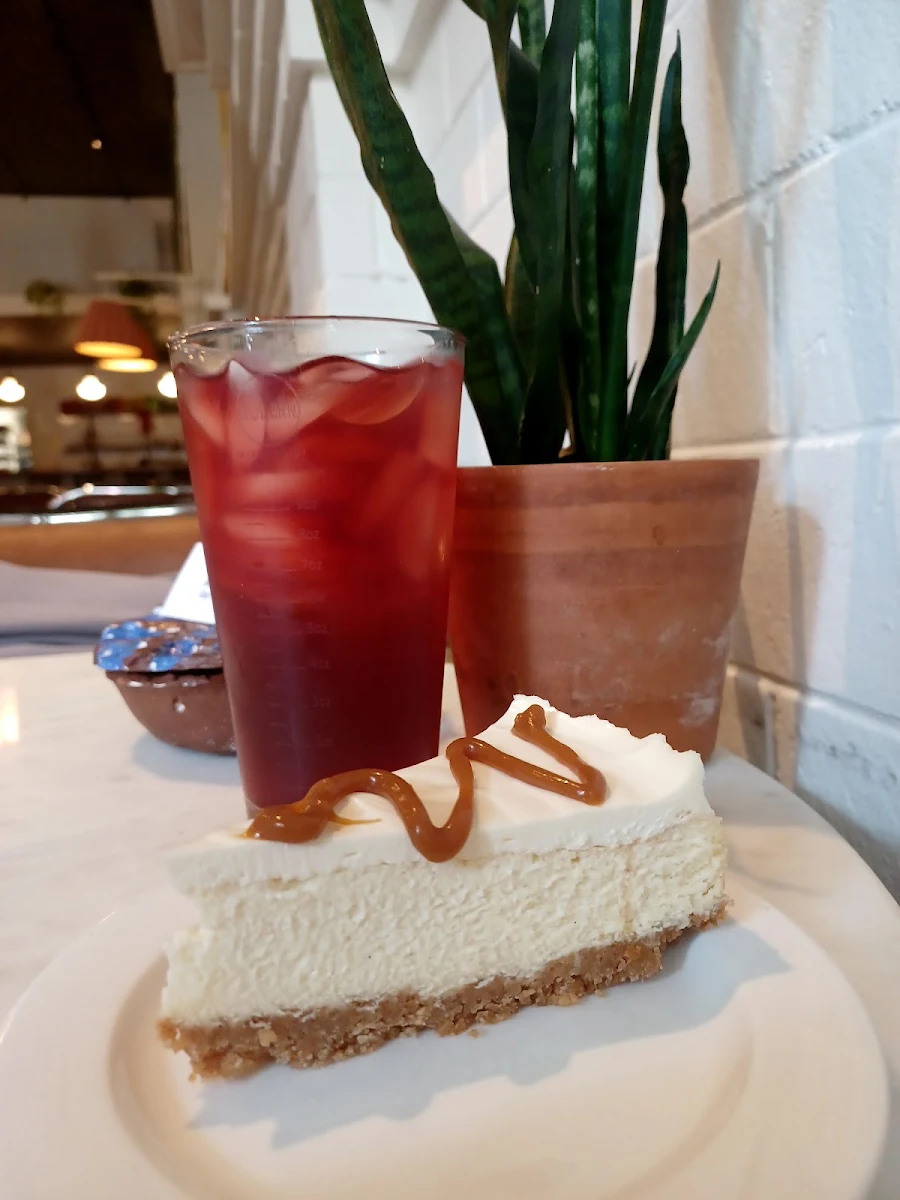 Iced Hibiscus Tea Orange Cheesecake
