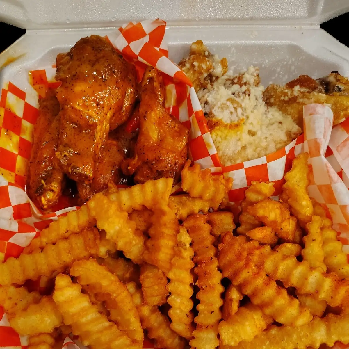 Wings & Waffle Combo