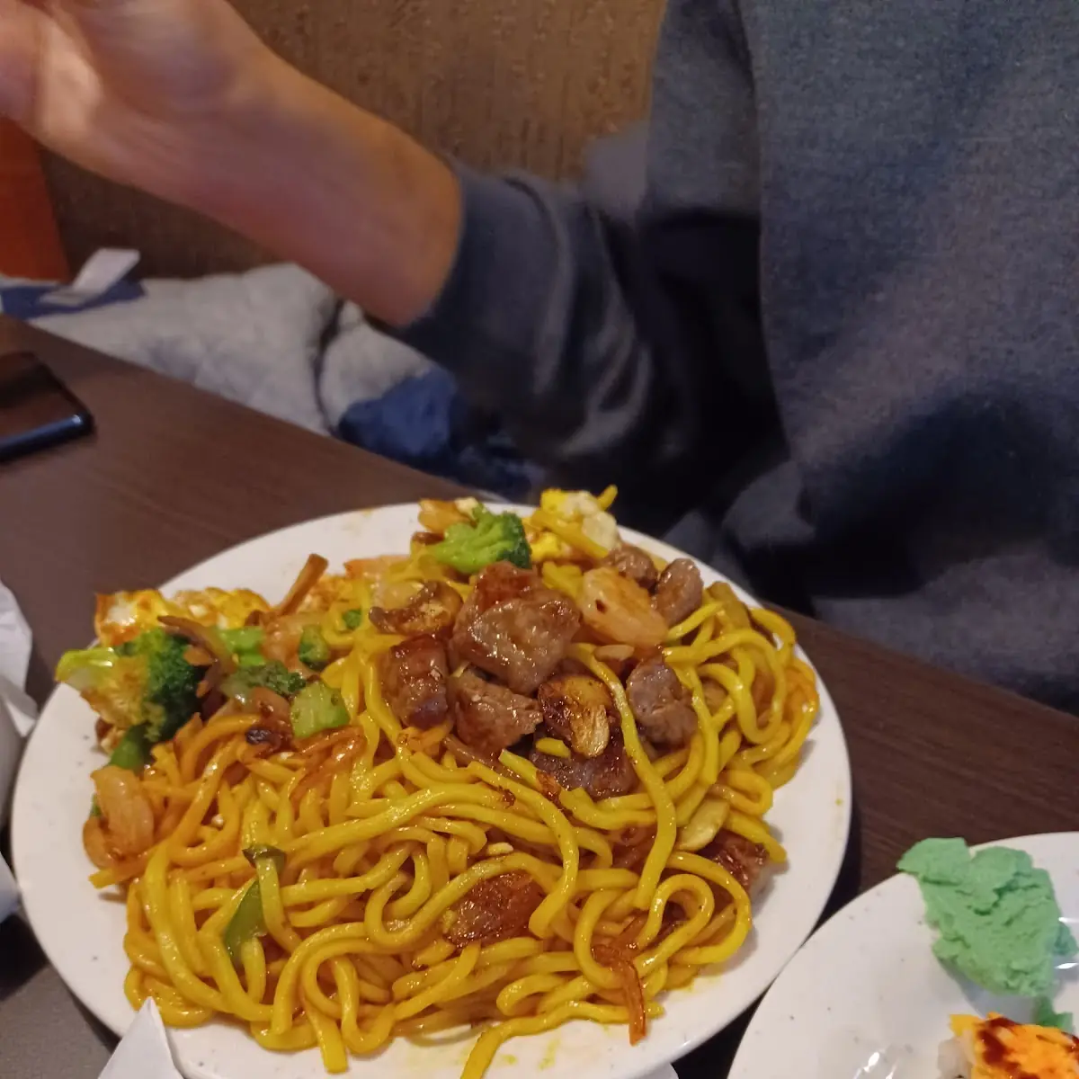 Noodles with Shrimp Lo Mein
