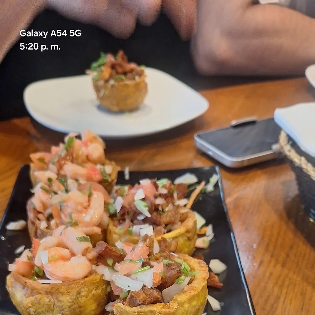 Tostones Rellenos Con Camarones