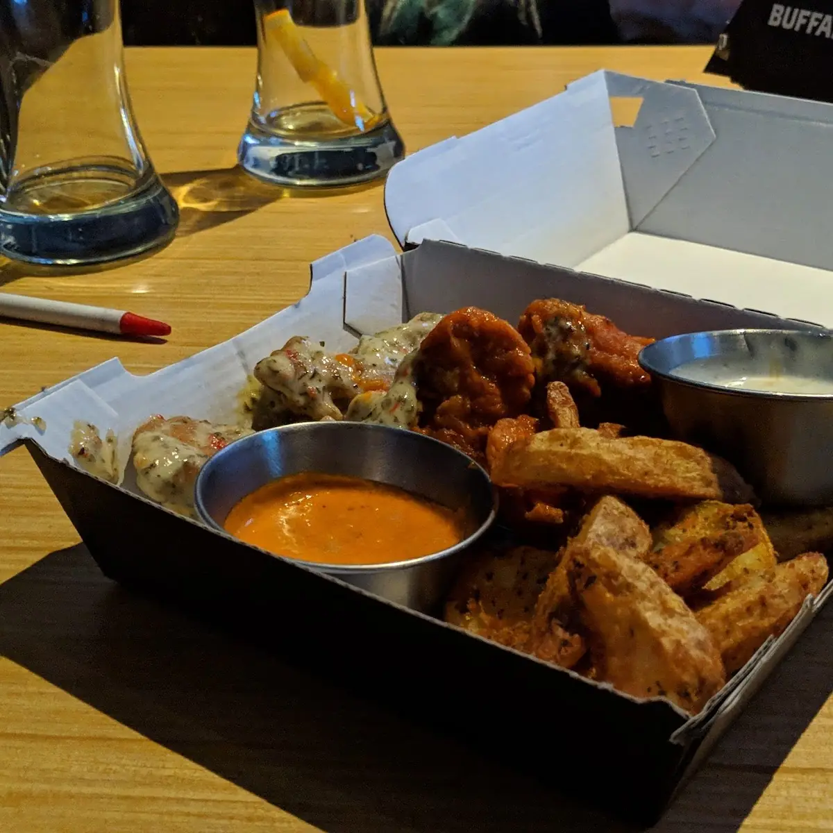 Garlic Parmesan and Spicy Garlic Wings