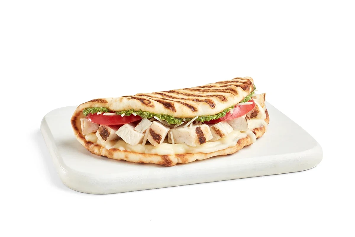Chipotle Chicken Club Flatbread