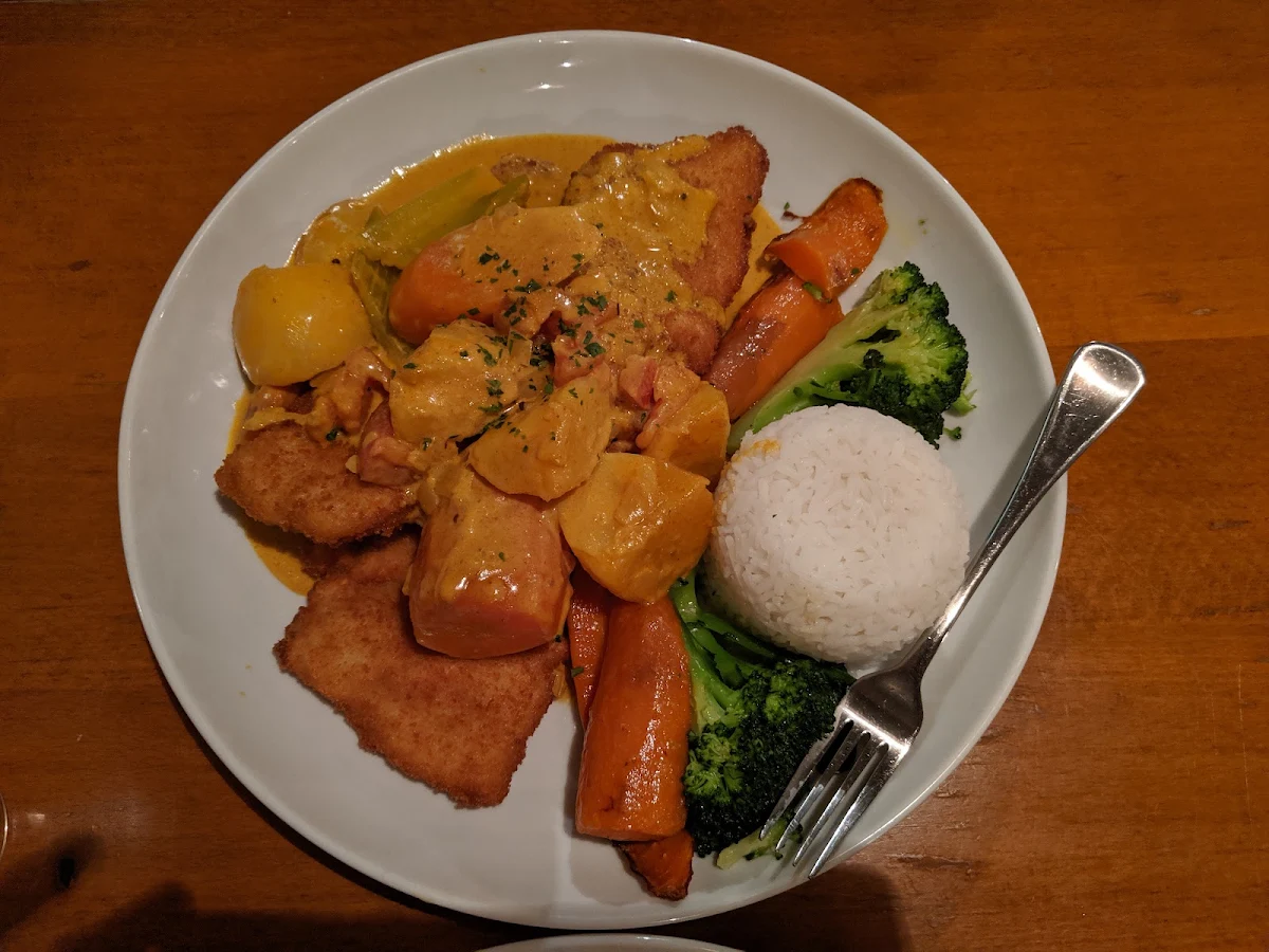 Chicken Schnitzel and Curry, Jagerstube