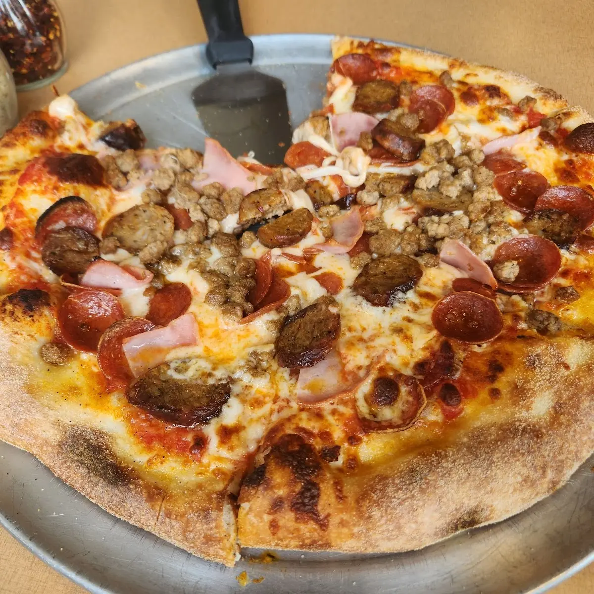 Classic Single Meat Pizza