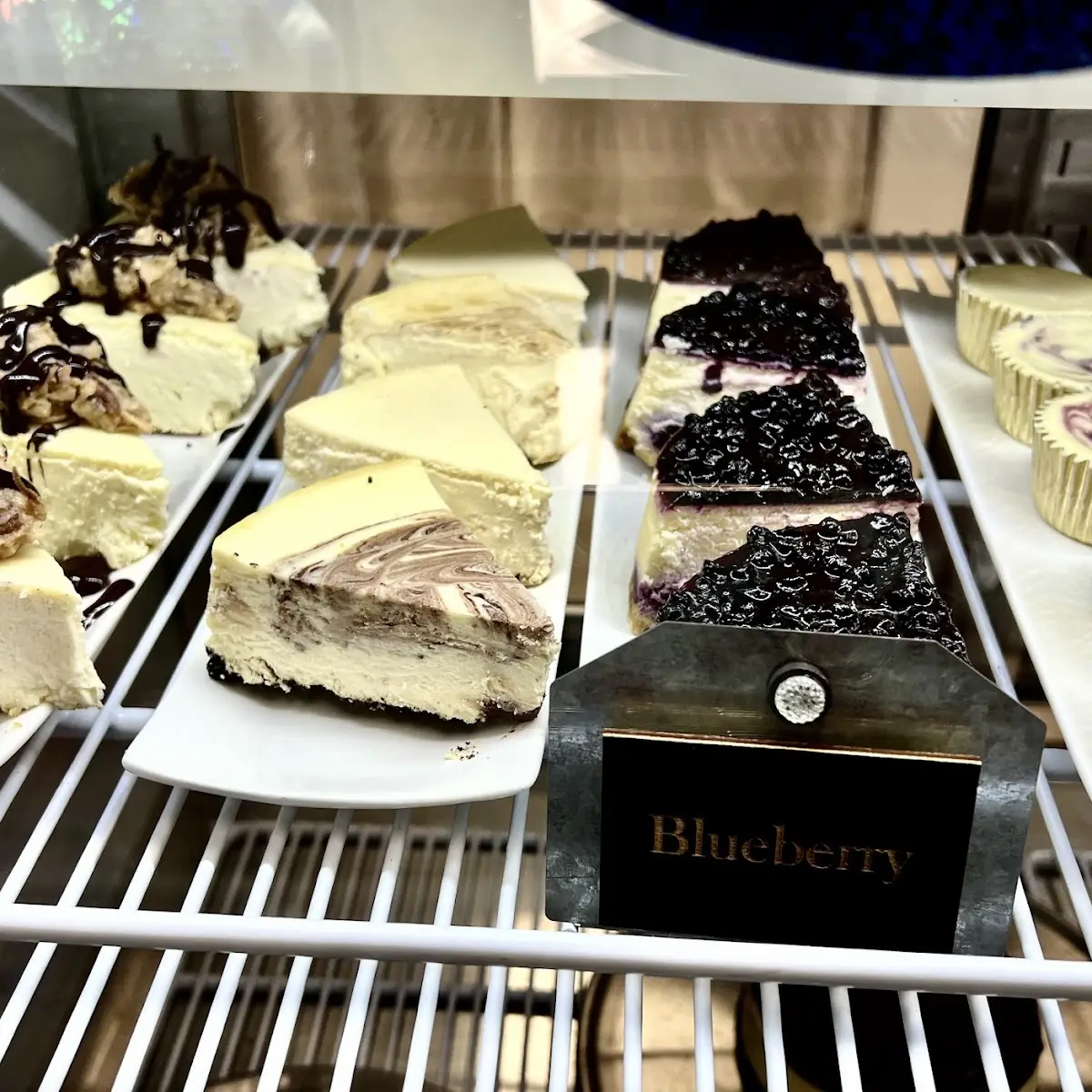 6" Mixed Berry Cheesecake