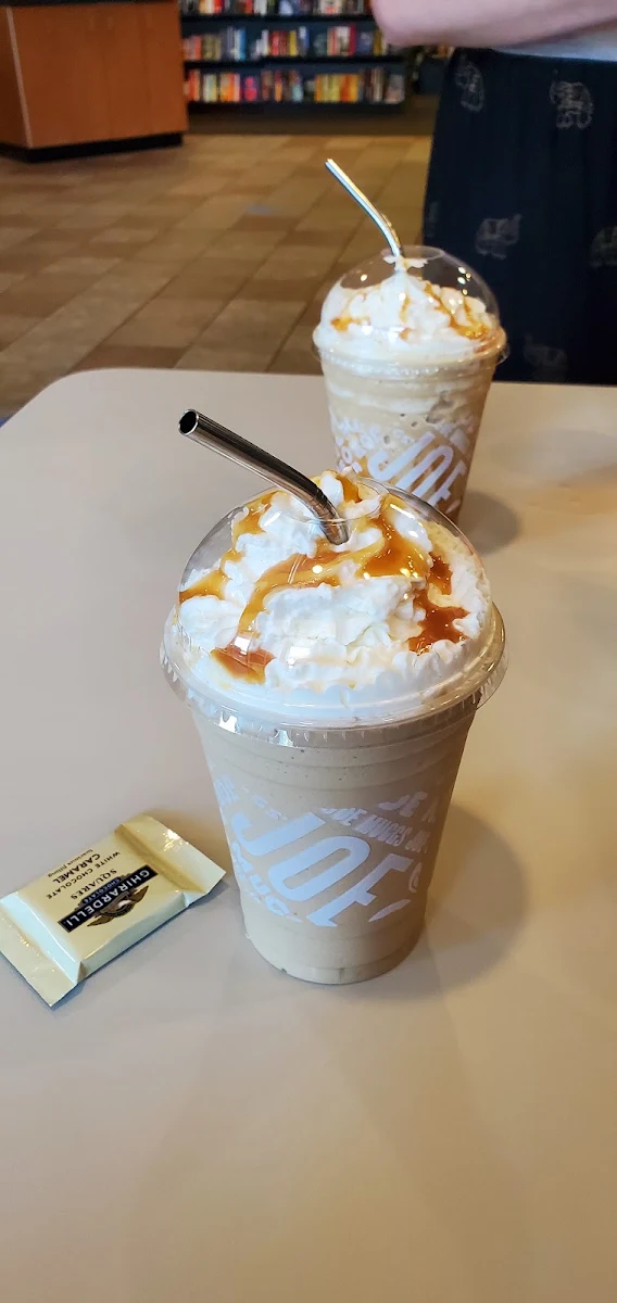 White Chocolate Caramel Frappe