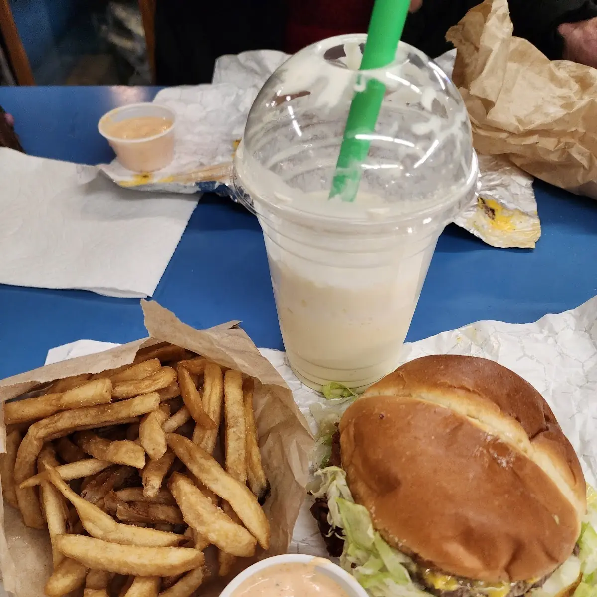 3 Little Pigs Burger Fries & Pumpkin Pie Shake
