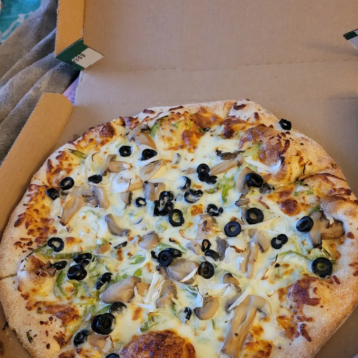 Philly Cheesesteak Pizza