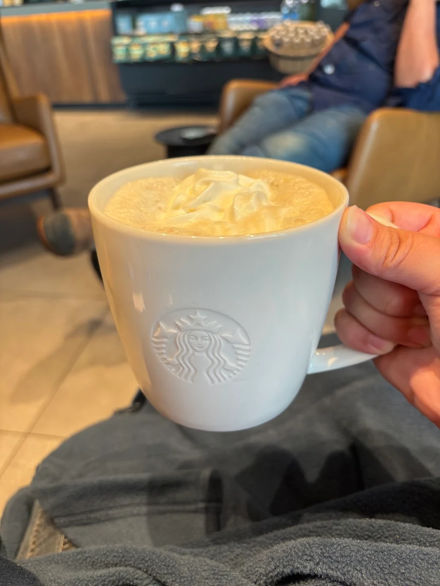 Venti White Chocolate Mocha Latte