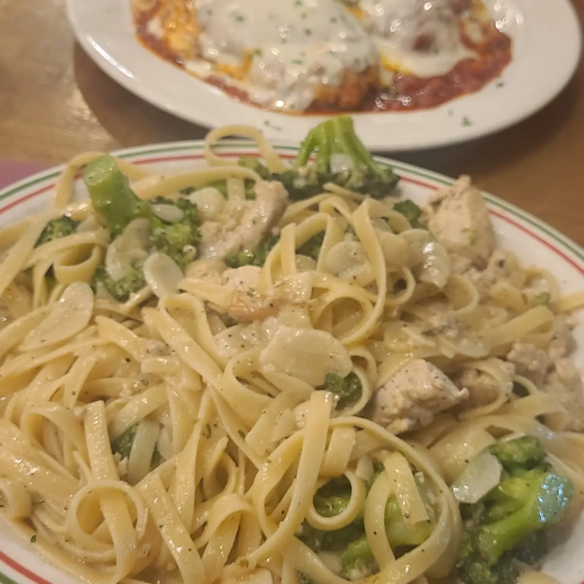 Butter Garlic Chicken and Broccoli Alfredo