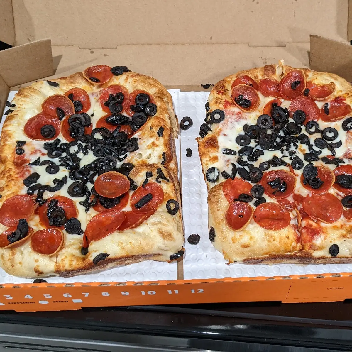 Pan Pizza