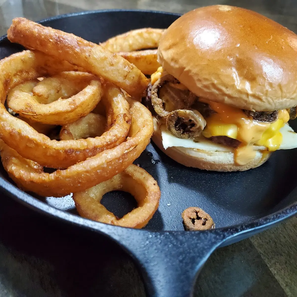 Twisted Burger