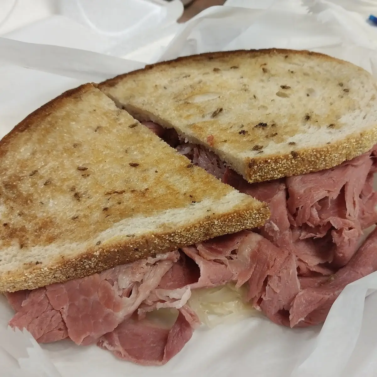 Reuben Corned Beef w/ Sauerkraut & Swiss Cheese,