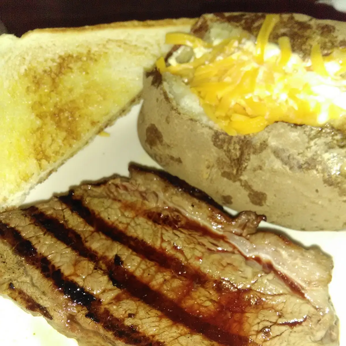 6 Oz Top Sirloin Dinner