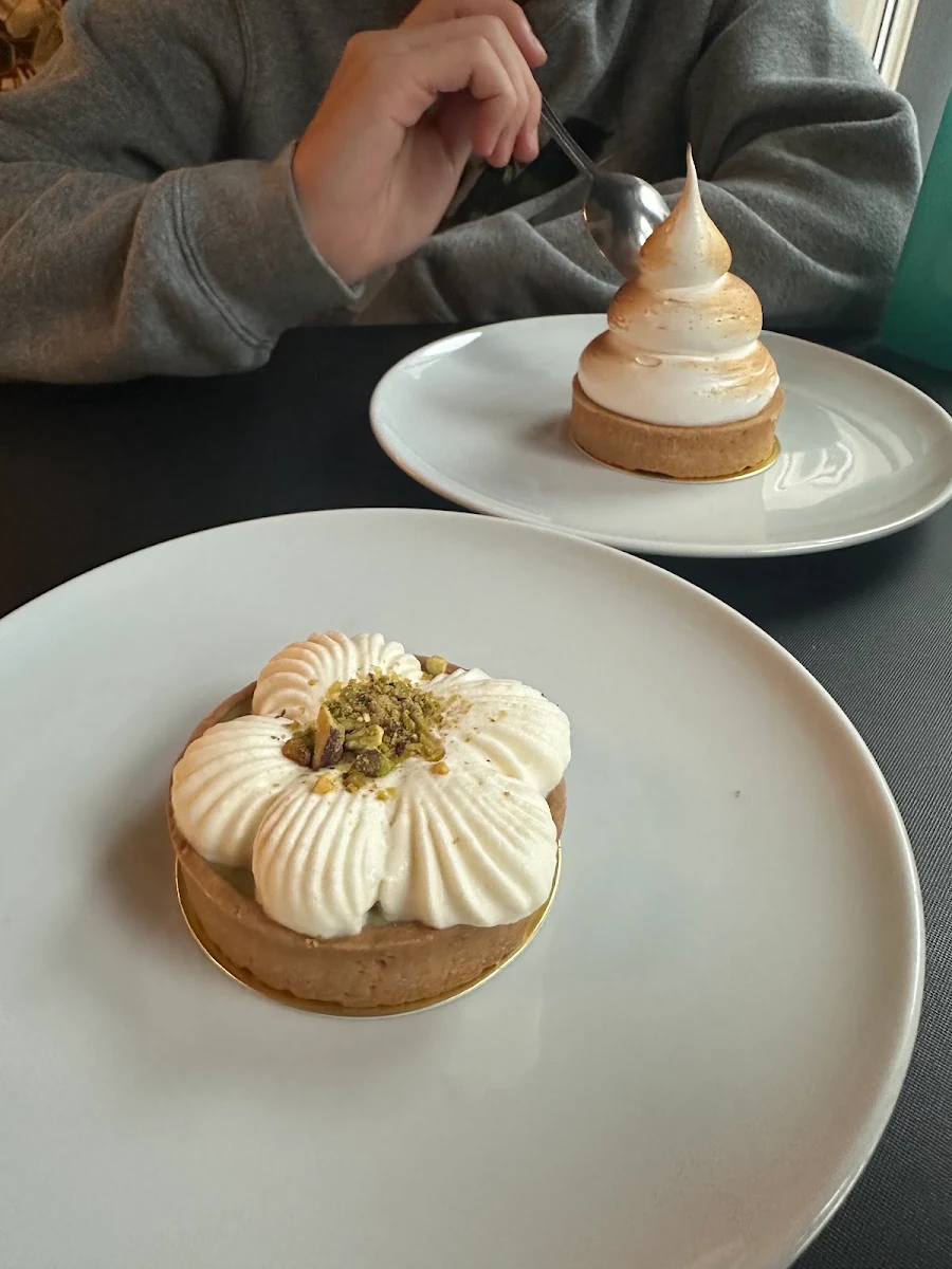 Lemon Tart, Amea Café