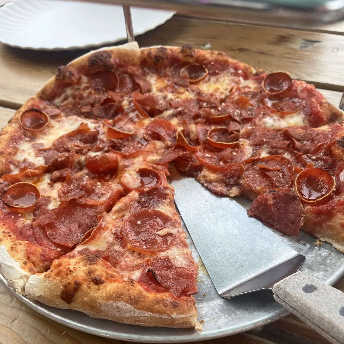 Large Pepperoni Pizza