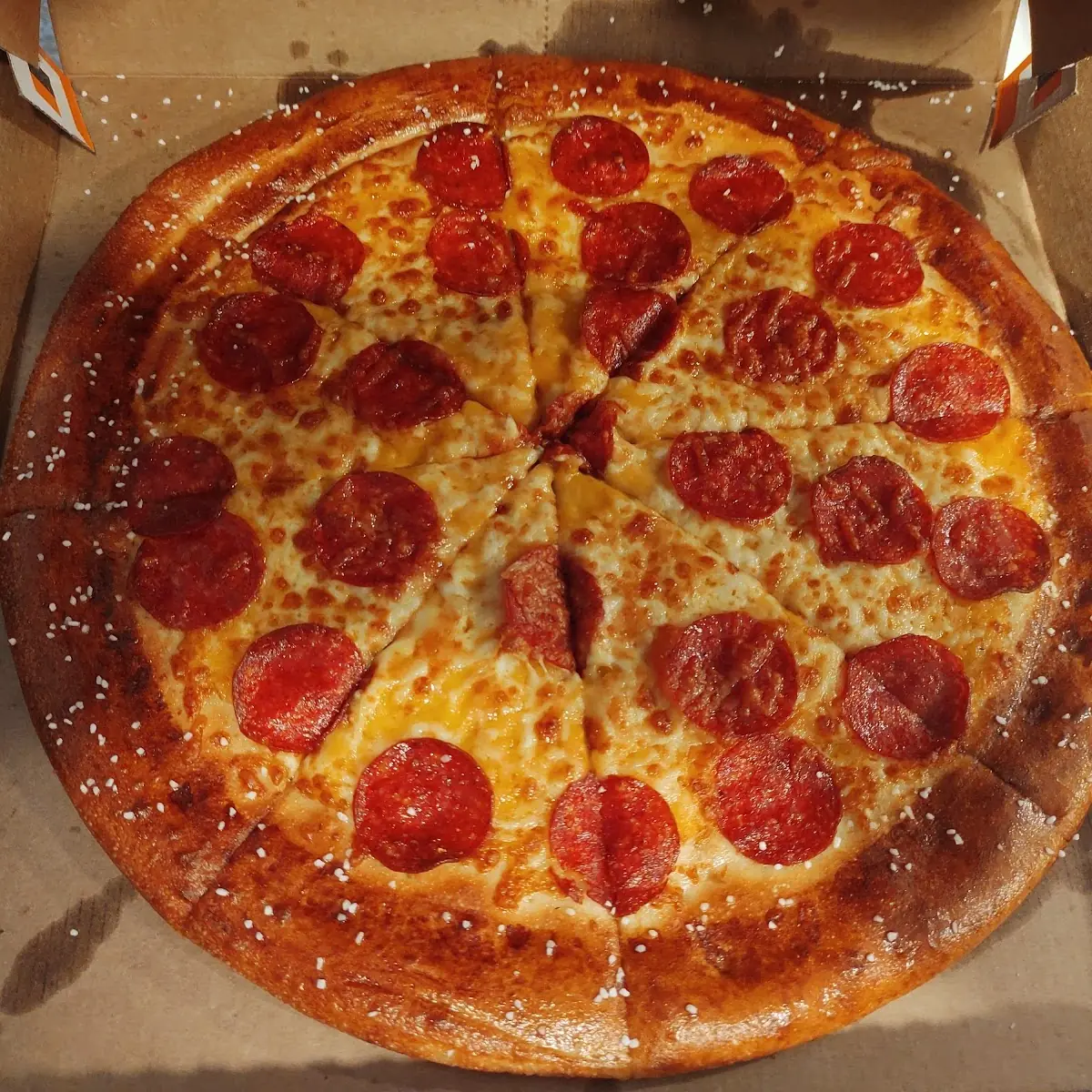 Pretzel Crust with Cheese Sauce Pizza