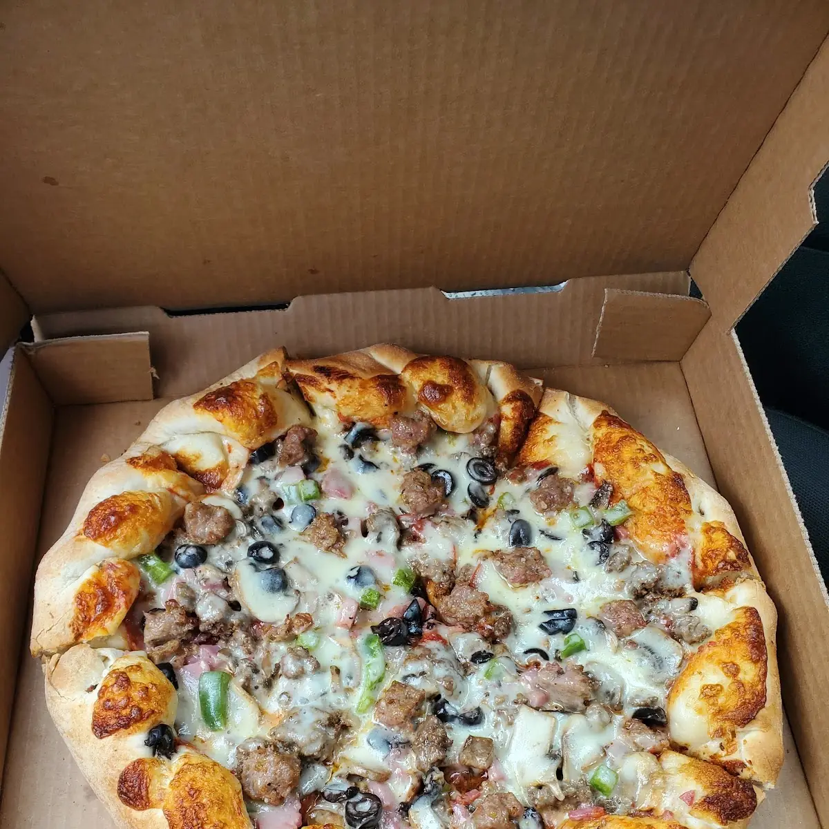 House Specialty Pizza
