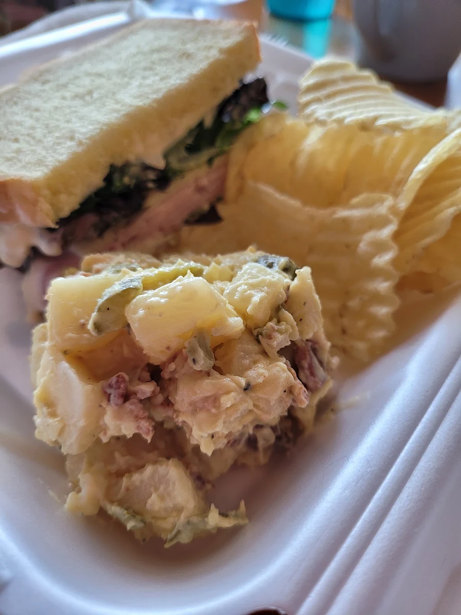 Spicy Hawaaiian Sandwich on a Hawaiian Roll
