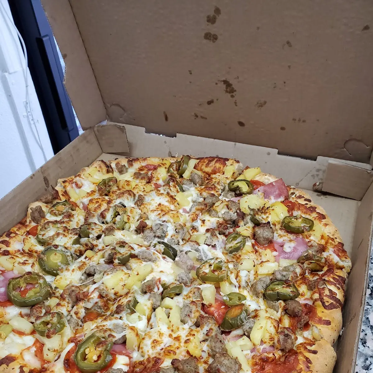 Mexican Pizza Stuffed Crust