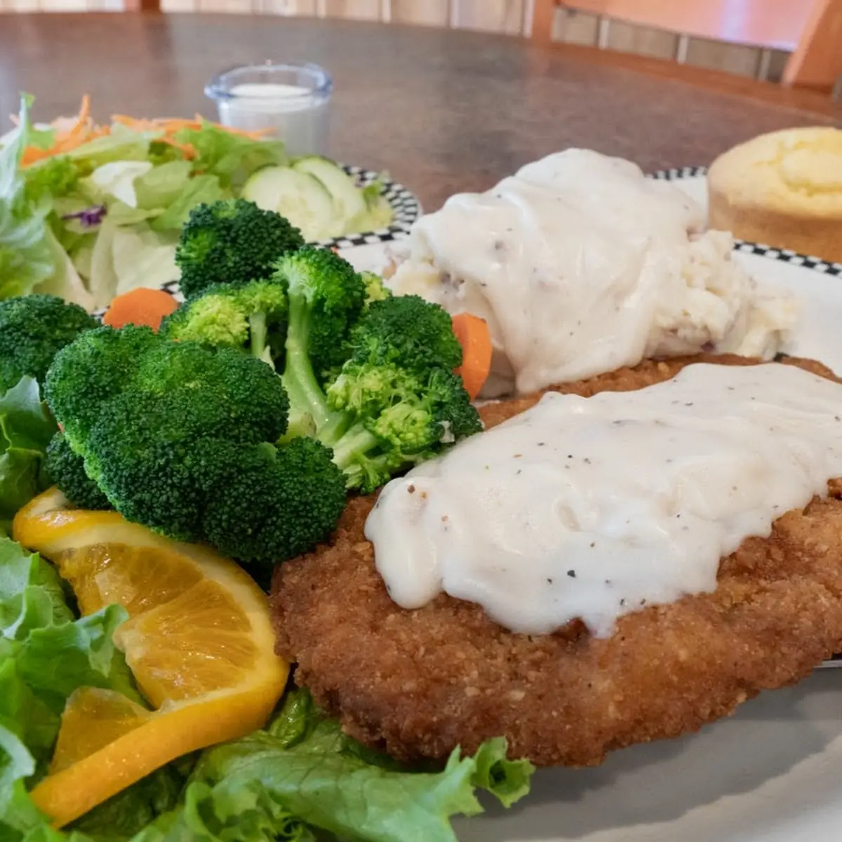 Big Foot Chicken Fried Steak Fries