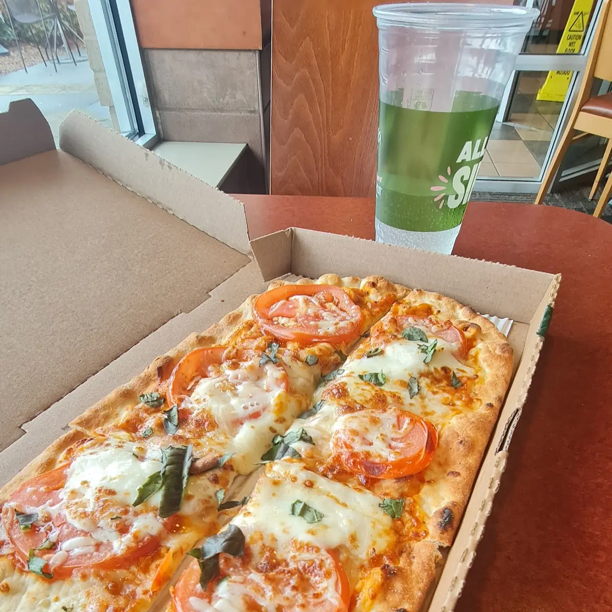 Tomato Mozzarella Flatbread